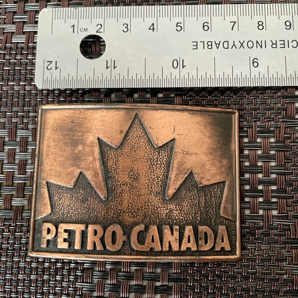 Petro Canada Brass Belt Buckle - Picture 4 of 4